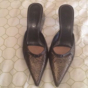 Cole Haan Gold and black Pumps